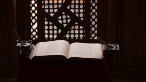 আরবি ভাষা বাধ্যতামূলক মাদরাসার আরবি ক্লাসে