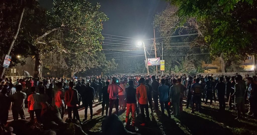 মাদরাসায় শিক্ষার্থী ভর্তি নিয়ে সংঘর্ষ, আহত ২০