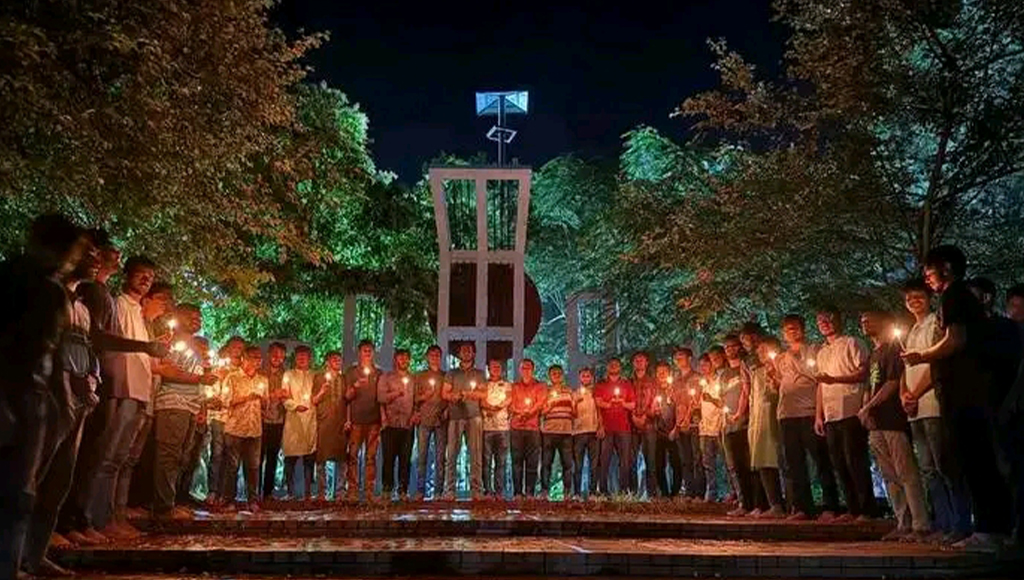 জুলাই শহীদদের স্মরণে ইবিতে বৃক্ষরোপণ
