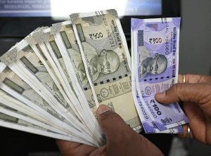 পে স্কেলে বেতন বাড়ছে আড়াই গুণ!