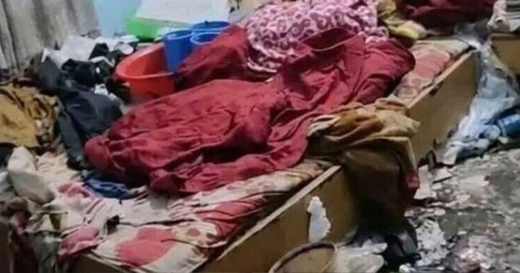 মায়ের মরদেহে পচন: যুগ্ম-সচিব ছেলের বিরুদ্ধে ব্যবস্থা নেবে সরকার